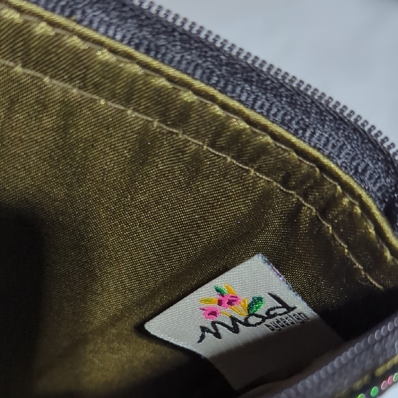 Chic Gold and Brown Beaded Wristlet - Picture 2 of 8